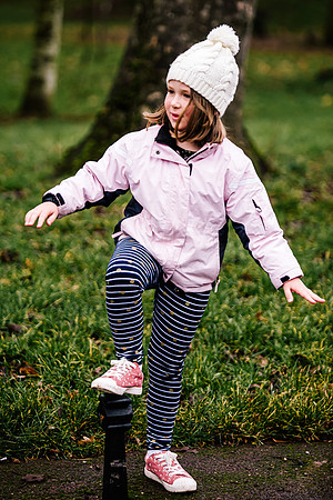 Staffordshire Famiy Photographer - Natural Family Photos - Wood Family-28