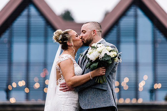 Foxtail Barns Wedding Photography - Kate & Jonathon-527