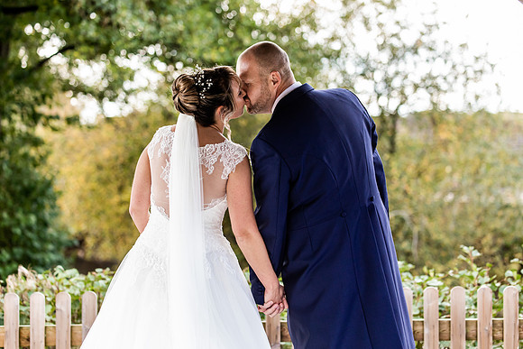 Hanbury Barn Wedding Photography - Laura & Phil-569