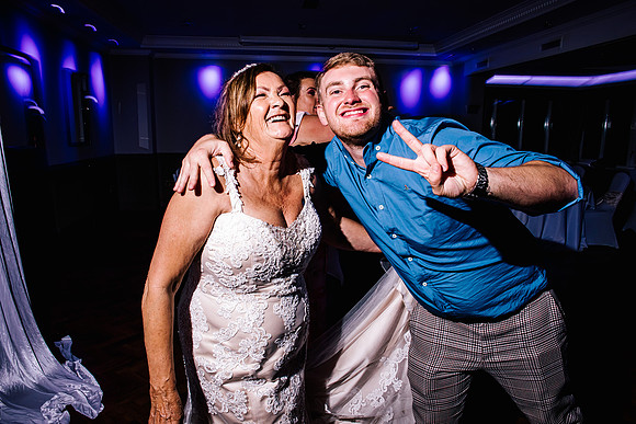 Jane & David - Gift Of A Wedding - Moat House Acton Trussell-775