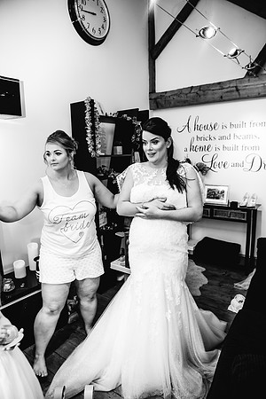 Rachel & Rich - Shropshire Wedding Photography - Market Drayton-205
