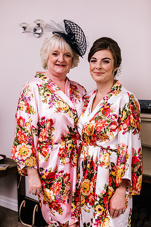 Alcumlow Wedding Barn - Wedding Photography - Ruth & Matt-163