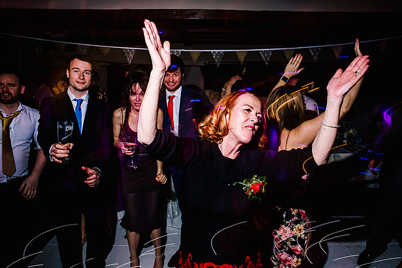Three Horseshoes Wedding Photography - Staffordshire Weddding Photographer - Laura & Louis-939