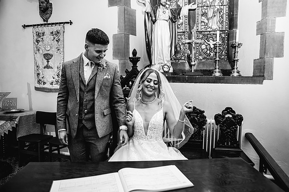 Alcumlow Wedding Barn - Cheshire Wedding Photographer-454
