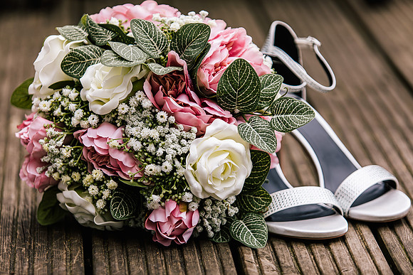 Alcumlow Wedding Barn - Cheshire Wedding Photographer-30