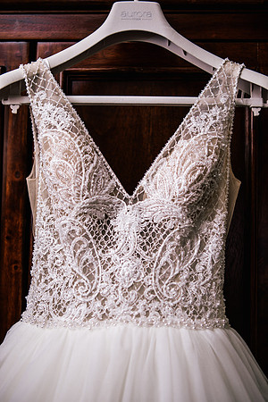 Three Horseshoes Wedding Photography - Staffordshire Weddding Photographer - Laura & Louis-5