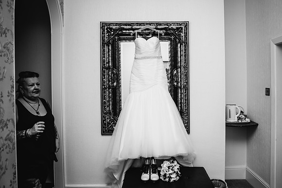 Wedding Photography - The upper House Barlaston - Holly & Clojo-14