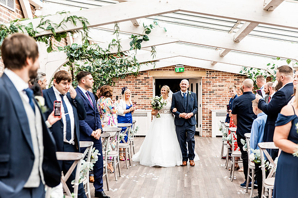 Foxtail Barns Wedding Photography - Kerry & Andy-237