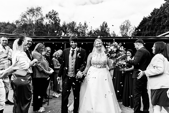 Foxtail Barns Wedding Photography - Kerry & Andy-340