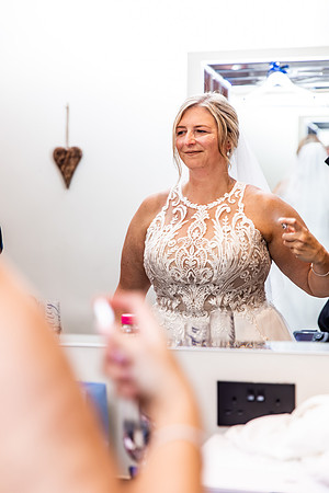 Foxtail Barns Wedding Photography - Kerry & Andy-185