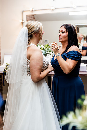 Foxtail Barns Wedding Photography - Kerry & Andy-190