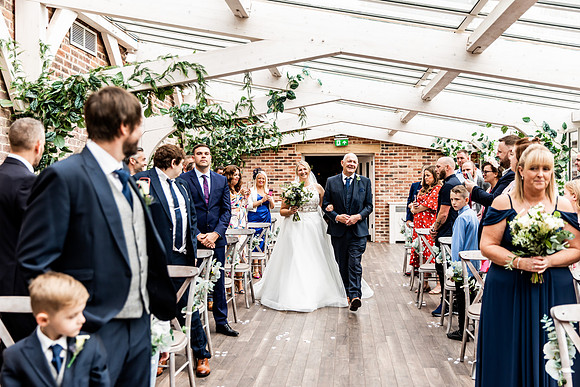 Foxtail Barns Wedding Photography - Kerry & Andy-239