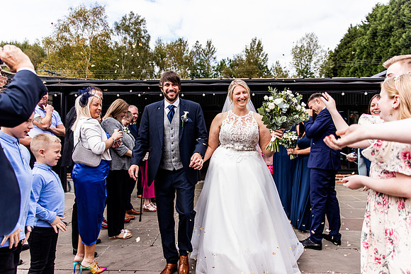 Foxtail Barns Wedding Photography - Kerry & Andy-341