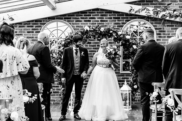 Foxtail Barns Wedding Photography - Kerry & Andy-318