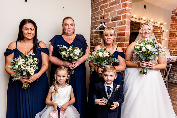 Foxtail Barns Wedding Photography - Kerry & Andy-192