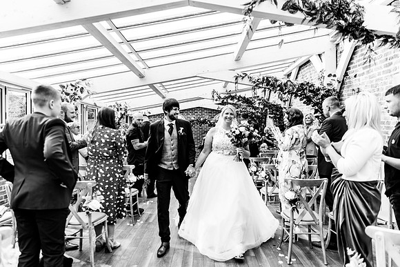 Foxtail Barns Wedding Photography - Kerry & Andy-326
