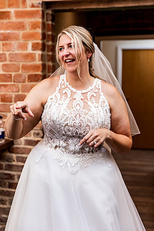 Foxtail Barns Wedding Photography - Kerry & Andy-182