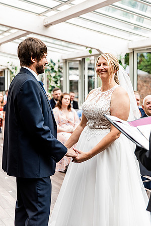 Foxtail Barns Wedding Photography - Kerry & Andy-285