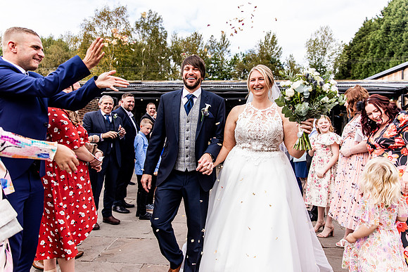 Foxtail Barns Wedding Photography - Kerry & Andy-345