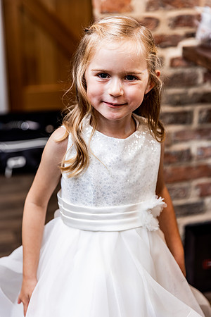 Foxtail Barns Wedding Photography - Kerry & Andy-159