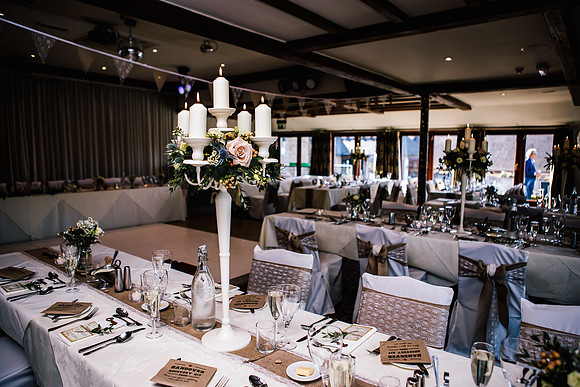 Three Horseshoes Wedding Photography - Staffordshire Weddding Photographer - Laura & Louis-199