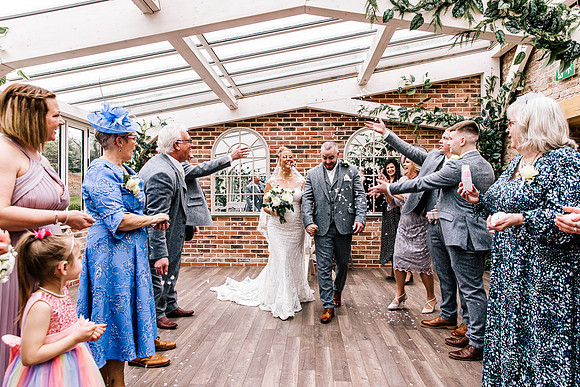 Foxtail Barns Wedding Photography - Kate & Jonathon-389
