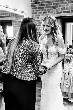 Foxtail Barns Wedding Photography - Zoe & Jack-206