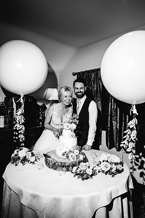 Three Horseshoes Wedding Photography - Staffordshire Weddding Photographer - Laura & Louis-785