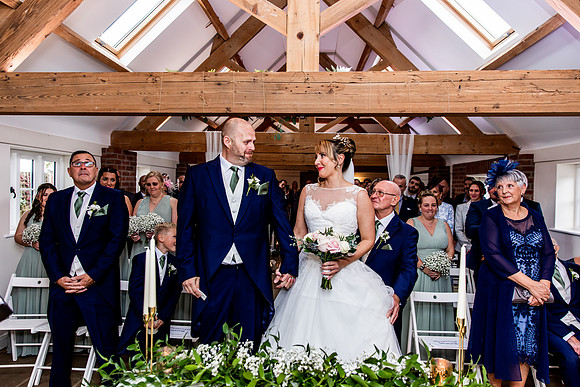 Hanbury Barn Wedding Photography - Laura & Phil-290