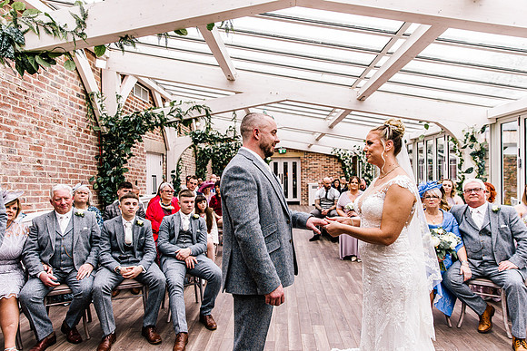 Foxtail Barns Wedding Photography - Kate & Jonathon-329
