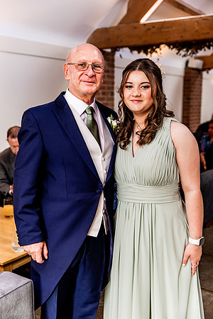 Hanbury Barn Wedding Photography - Laura & Phil-489