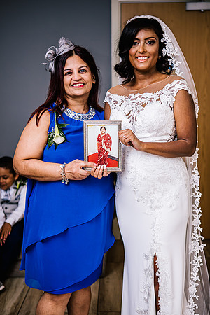 Aston Marina Wedding - Staffordshire Photographer-363