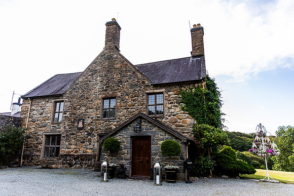 Talhenbont Hall Wedding Photography - Tammy & Lee-1