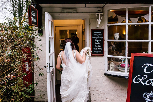 Slaters Country Inn Wedding Photography - Chantelle & Nick-149