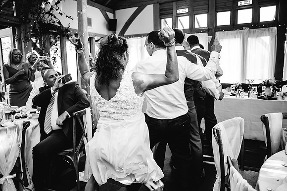 The Oak Tree Of Peover Wedding Photography - Cheshire Wedding Photographer-808