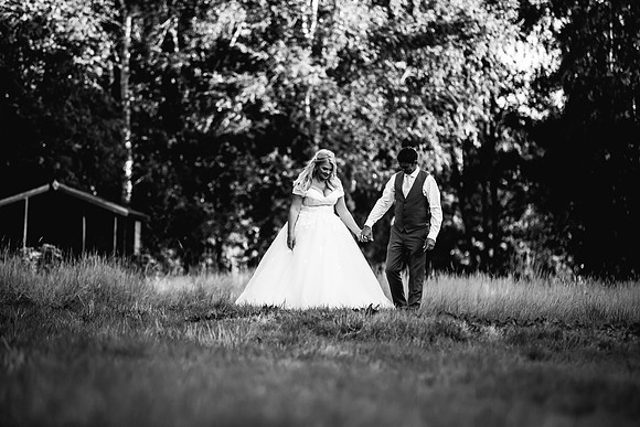 The Oak Tree Of Peover Wedding Photography - Cheshire Wedding Photographer-991