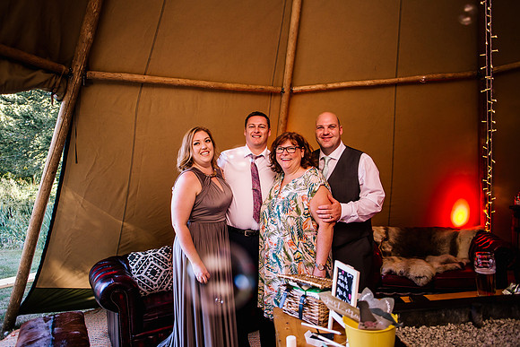 The Oak Tree Of Peover Wedding Photography - Cheshire Wedding Photographer-944