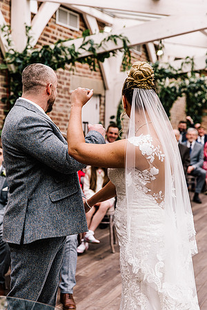 Foxtail Barns Wedding Photography - Kate & Jonathon-283