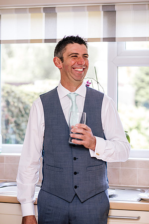 The Oak Tree Of Peover Wedding Photography - Cheshire Wedding Photographer-195
