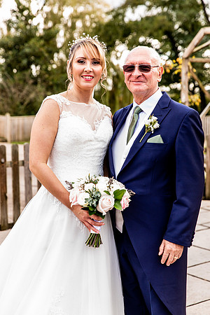 Hanbury Barn Wedding Photography - Laura & Phil-528