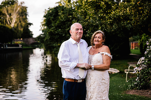 Jane & David - Gift Of A Wedding - Moat House Acton Trussell-394