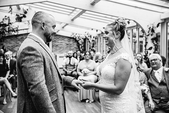 Foxtail Barns Wedding Photography - Kate & Jonathon-326