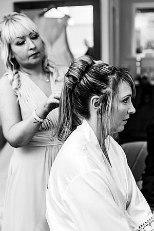 Hanbury Barn Wedding Photography - Laura & Phil-231