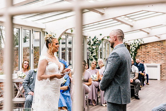 Foxtail Barns Wedding Photography - Kate & Jonathon-314