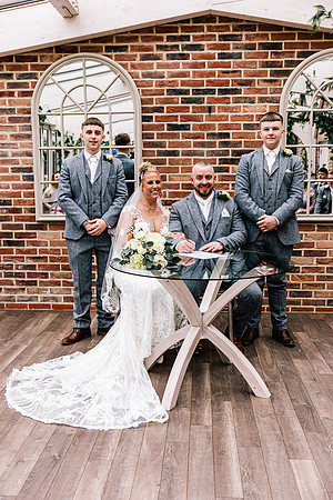 Foxtail Barns Wedding Photography - Kate & Jonathon-358
