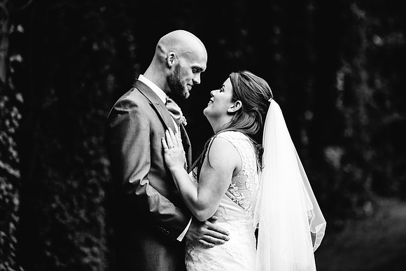 Rachel & Rich - Shropshire Wedding Photography - Market Drayton-782