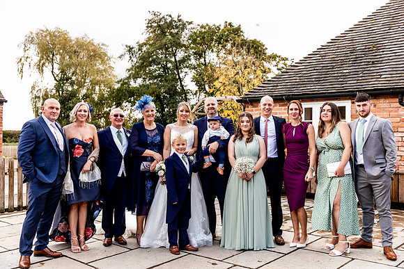 Hanbury Barn Wedding Photography - Laura & Phil-517