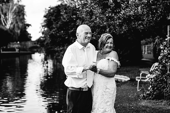 Jane & David - Gift Of A Wedding - Moat House Acton Trussell-393