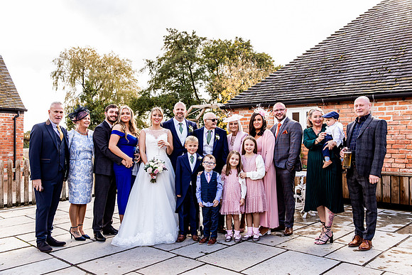 Hanbury Barn Wedding Photography - Laura & Phil-502