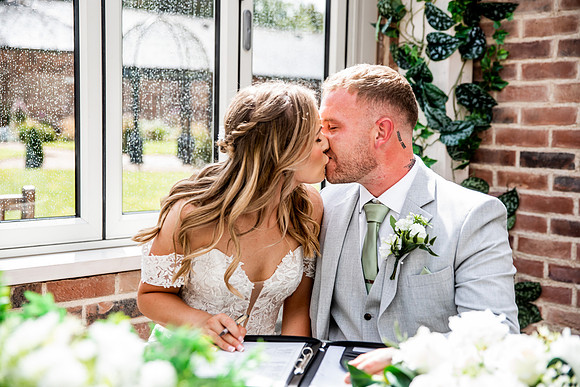 Foxtail Barns Wedding Photography - Zoe & Jack-390